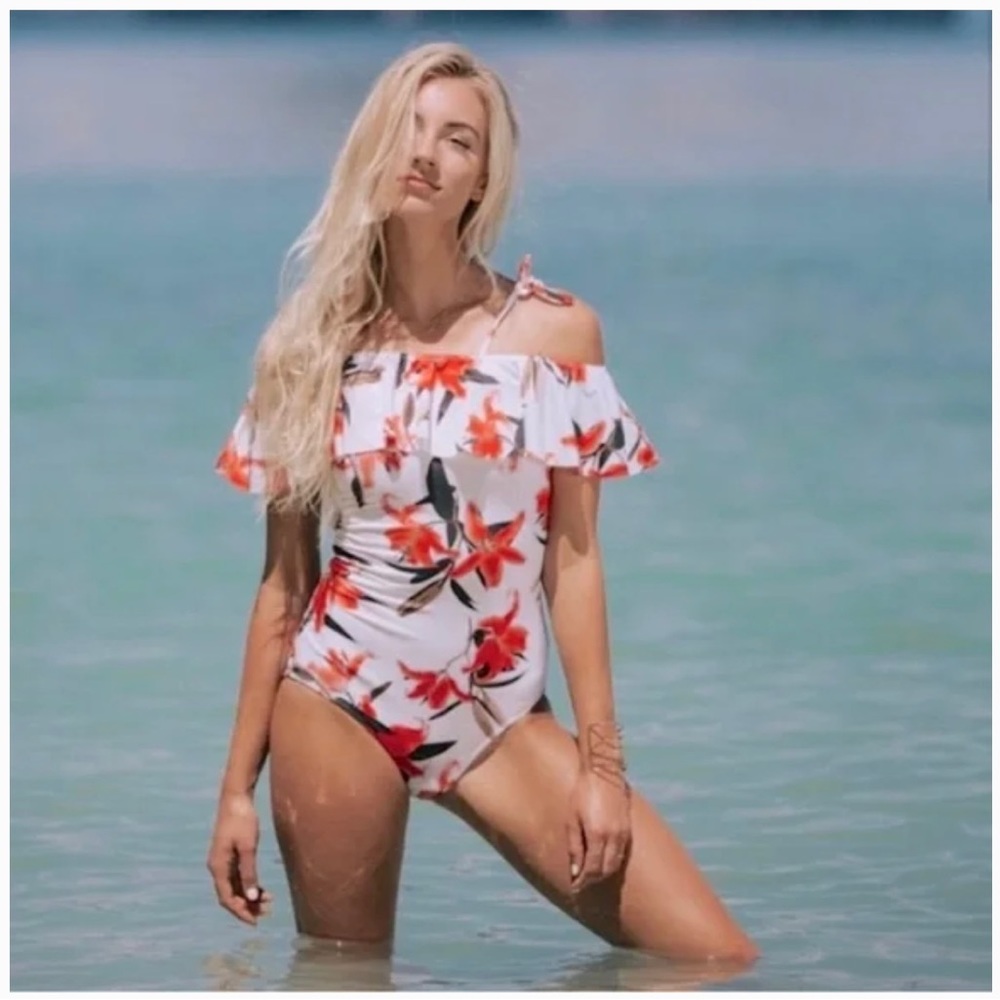 Albion Fit The Wave La Fleur One Piece Swimsuit